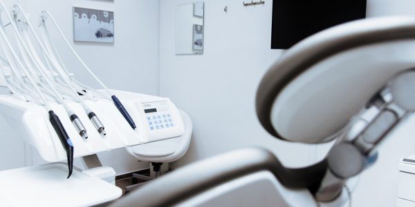 dentysta, stomatolog