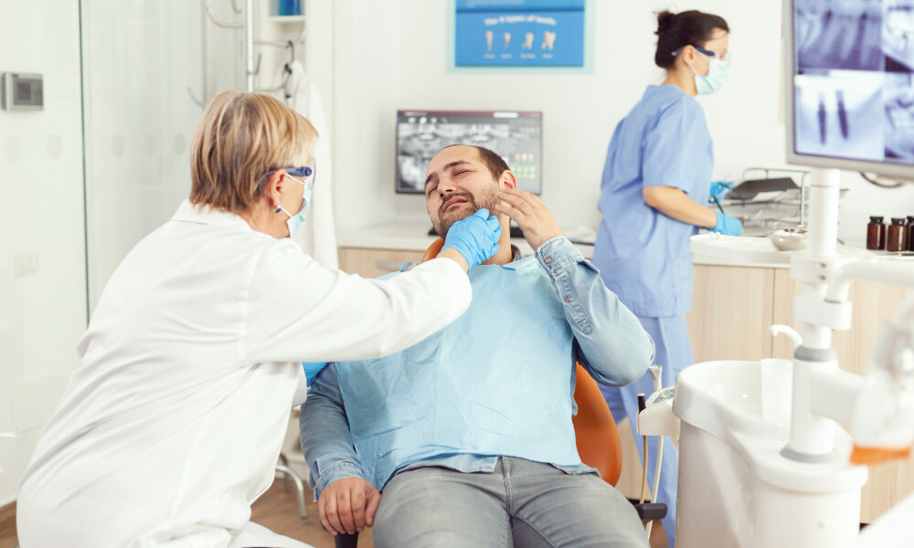 Czy piaskowanie stomatologiczne jest bezpieczne?