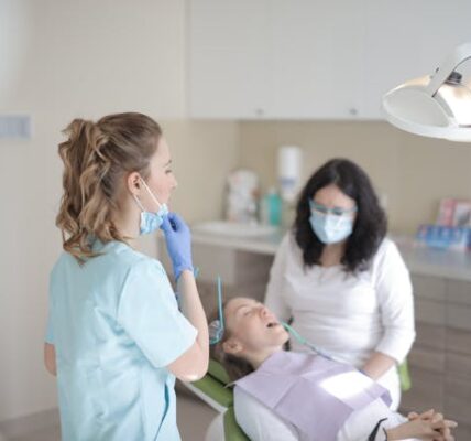 Plombowanie zębów, a bruksizm