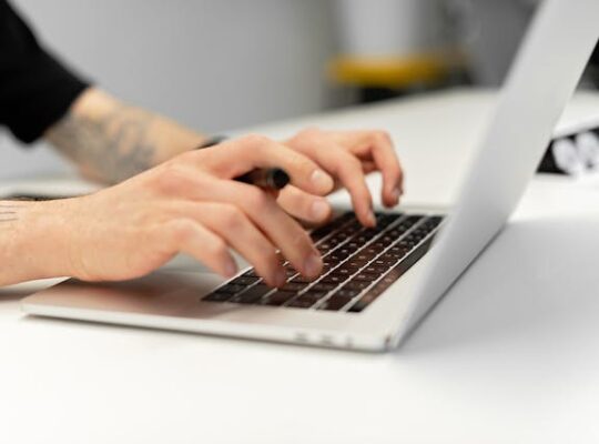 Jak znaleźć klientów przez Internet dla usług lokalnych?